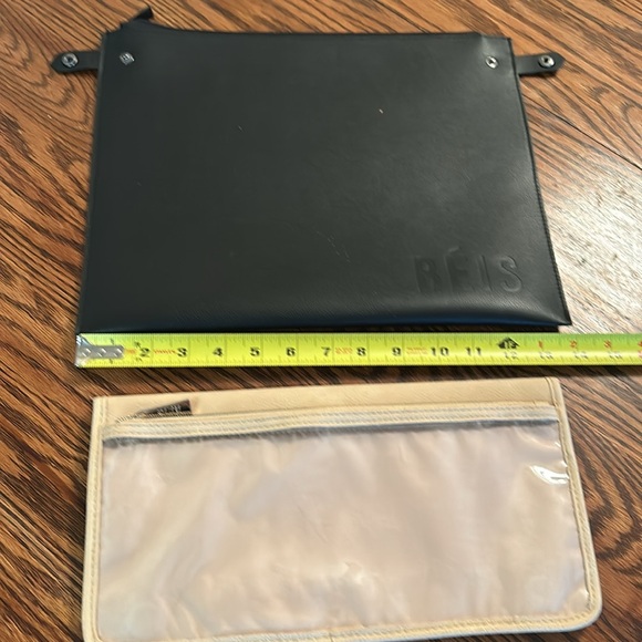 BEIS Black and Cream Clutch Set - Picture 2 of 5